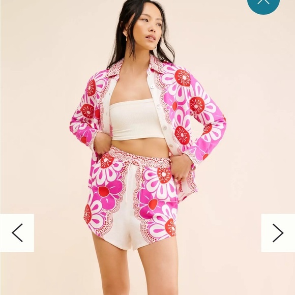 FARM Rio Pants - NWT Farm Rio Maia off white floral linen blend shorts drawstring shorts XS